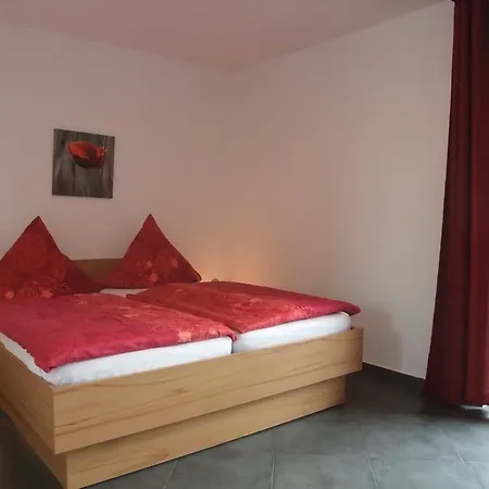 Gocher Berghof Langanke Pensión 4*